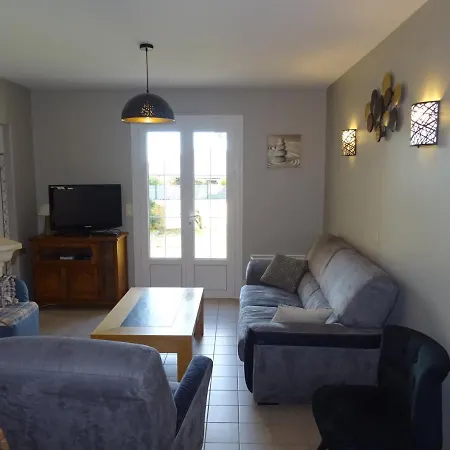 Maison Paisible Avec Jardin, Garage, Wifi, Proche Et Commerces - Fr-1-92-798 Holiday home *