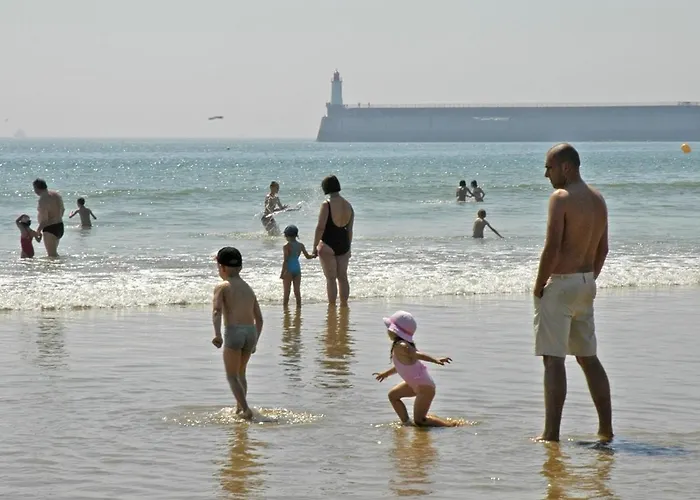 Casa vacanze Maison Paisible Avec Jardin, Garage, Wifi, Proche Et Commerces - Fr-1-92-798