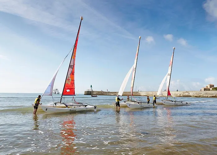 Maison Paisible Avec Jardin, Garage, Wifi, Proche Et Commerces - Fr-1-92-798 *