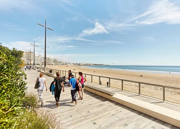 Maison Paisible Avec Jardin, Garage, Wifi, Proche Et Commerces - Fr-1-92-798 Ferienhaus *